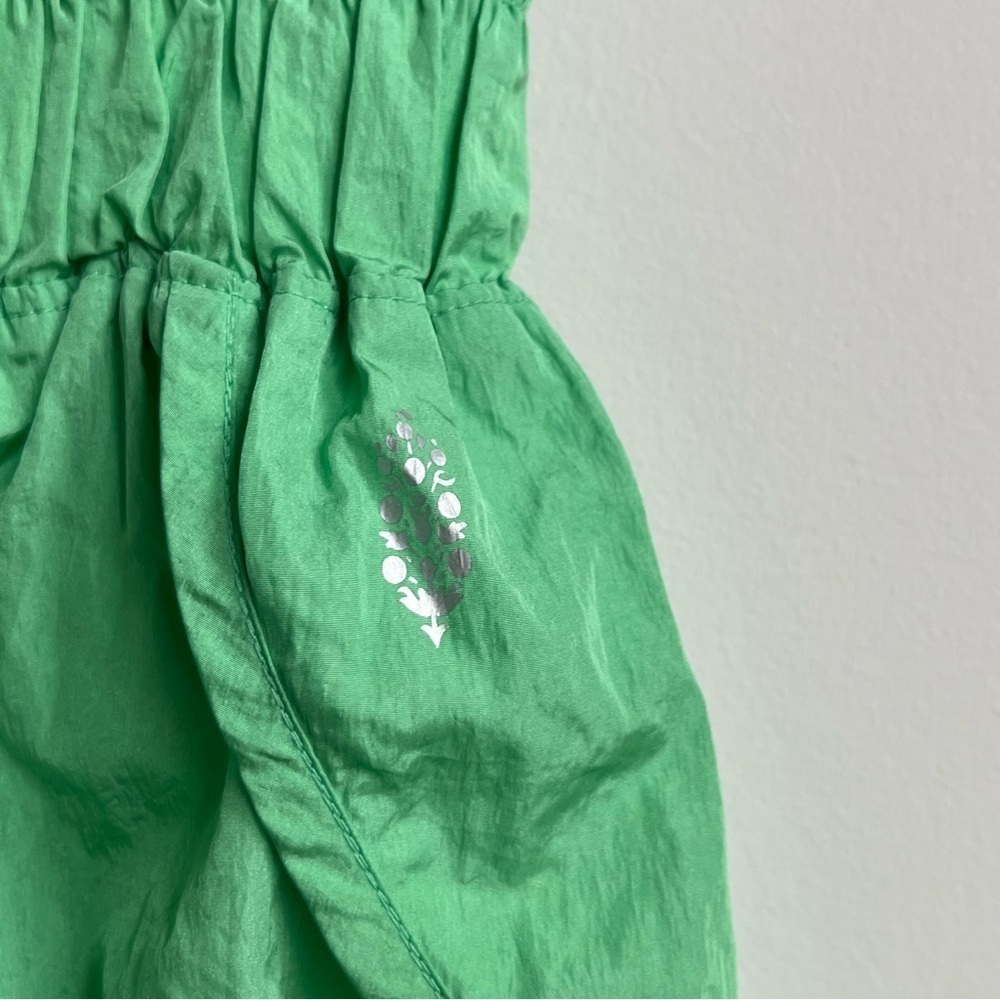 FP Movement by Free People The Way Home Shorts Fresh Cut Green Smocked XS - Picture 5 of 12